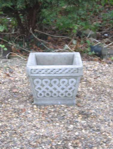 KP17 Small Arab Pot KP17 Small Arab Pot